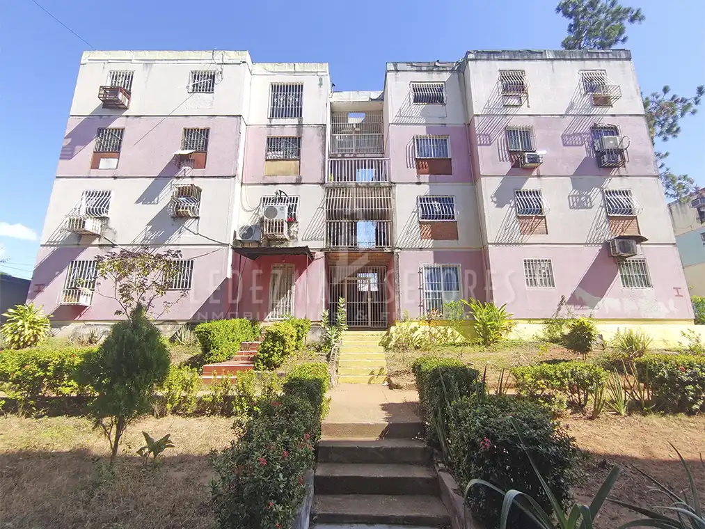 Ledezma Asesores Vende Apartamento en Conjunto Residencial La Esmeralda de Ciudad Bolívar Venezuela
