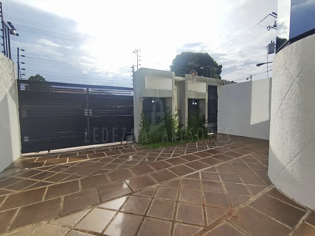 16650074653.webp