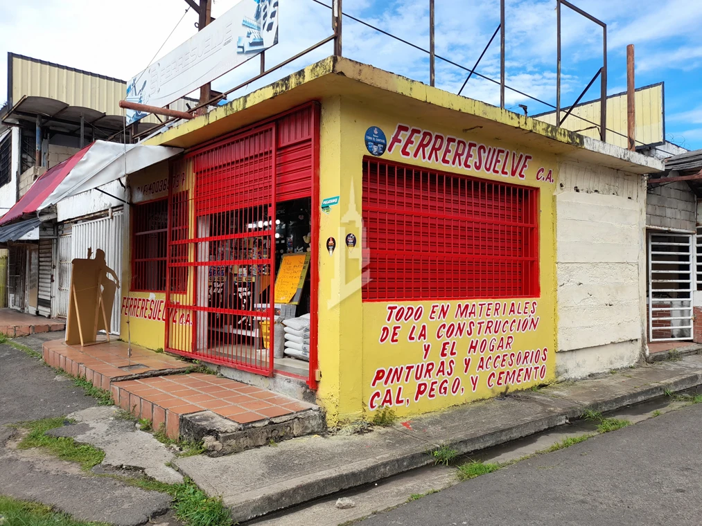 1672073792Local San Félix.jpg